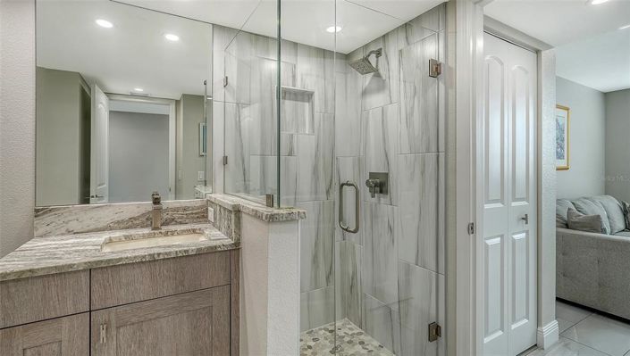 Image No.22-Propriété de 2 chambres à vendre à Sarasota