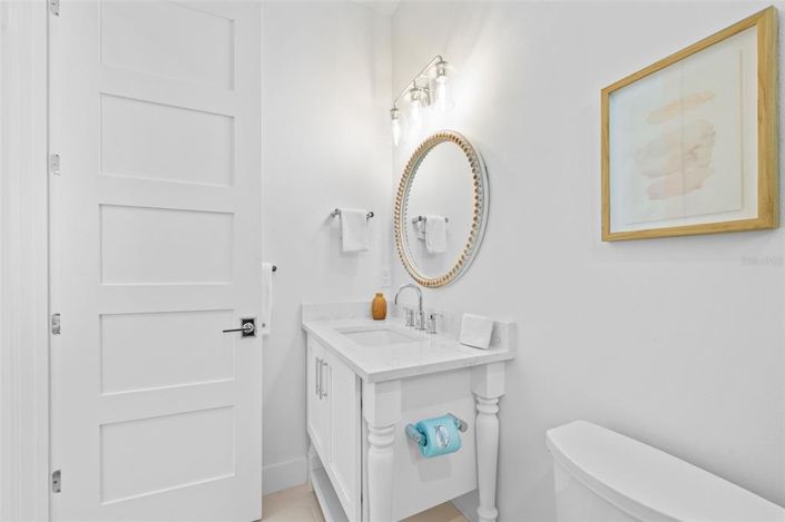 Image No.26-8 Bed Property for sale