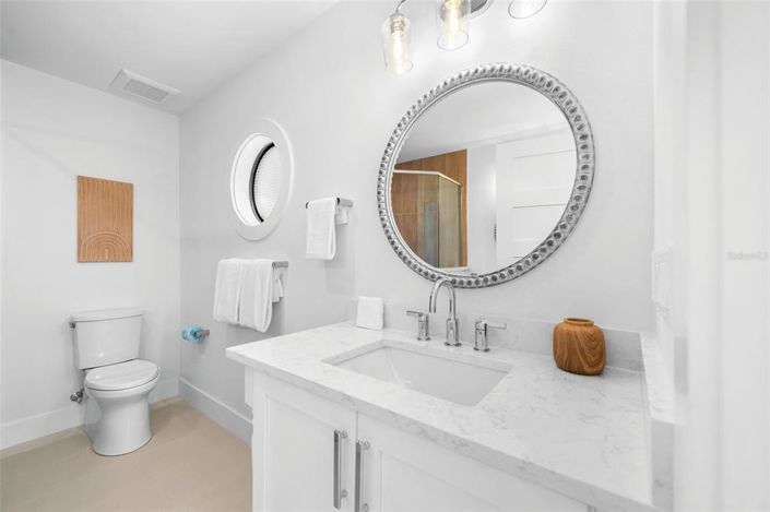 Image No.52-8 Bed Property for sale