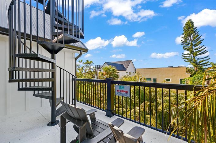 Image No.59-8 Bed Property for sale