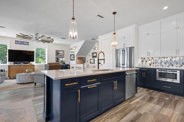 Image No.16-4 Bed Property for sale