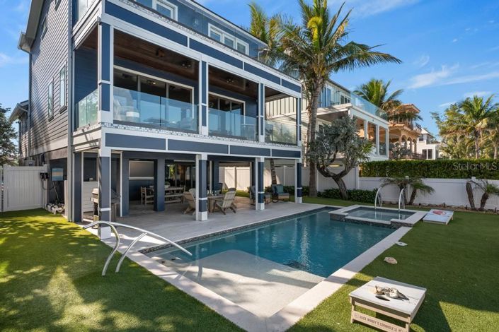 Image No.56-4 Bed Property for sale