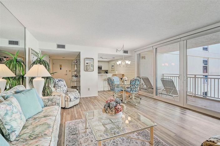 Image No.12-Propriété de 2 chambres à vendre à Sarasota