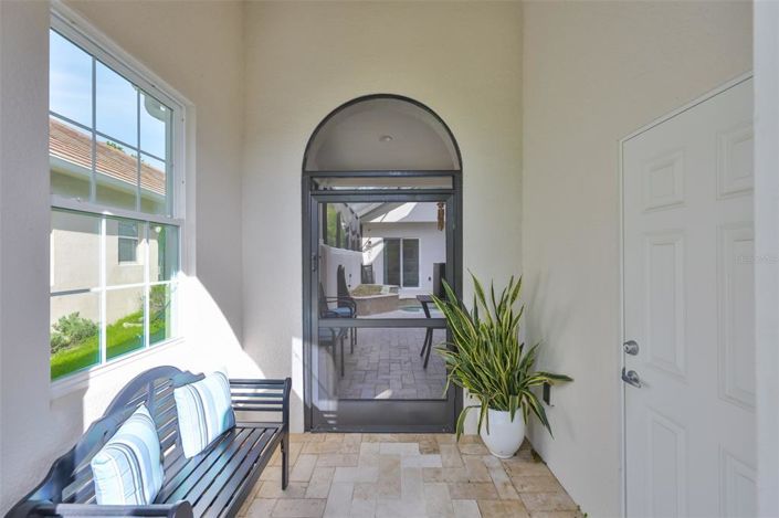 Image No.3-2 Bed Property for sale