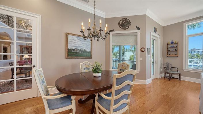 Image No.27-5 Bed Property for sale