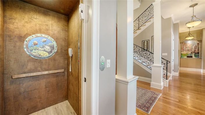 Image No.46-5 Bed Property for sale