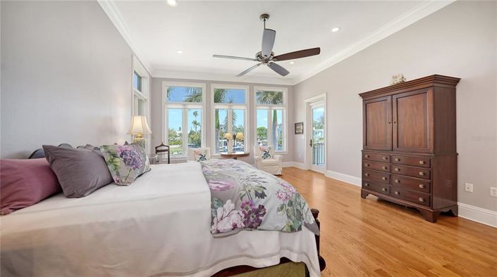 Image No.47-5 Bed Property for sale