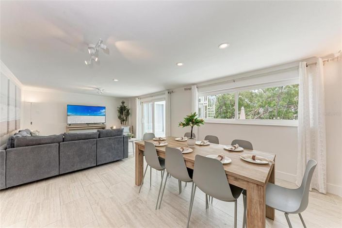 Image No.17-4 Bed Property for sale