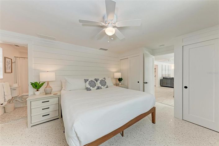 Image No.29-4 Bed Property for sale