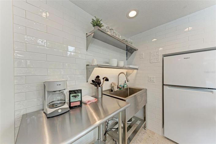 Image No.44-4 Bed Property for sale