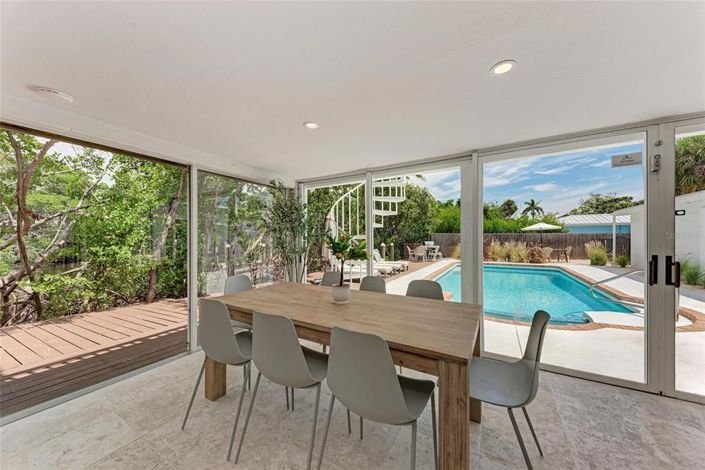 Image No.47-4 Bed Property for sale