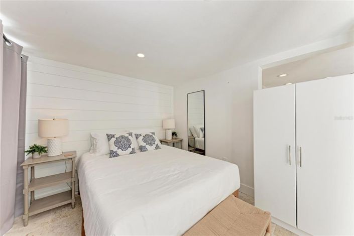 Image No.48-4 Bed Property for sale