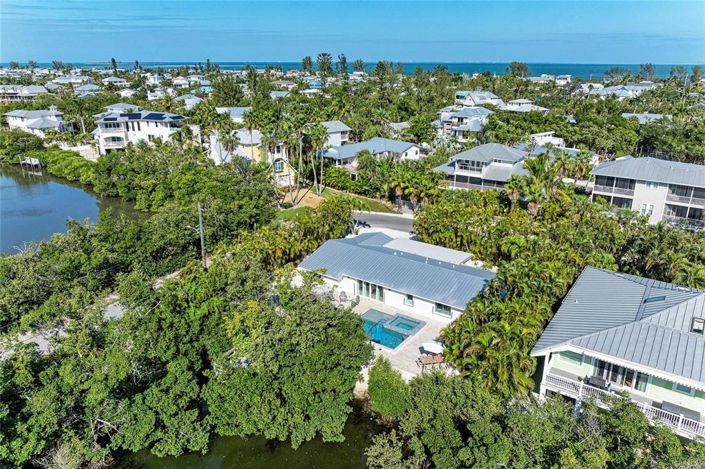 Image No.25-4 Bed Property for sale