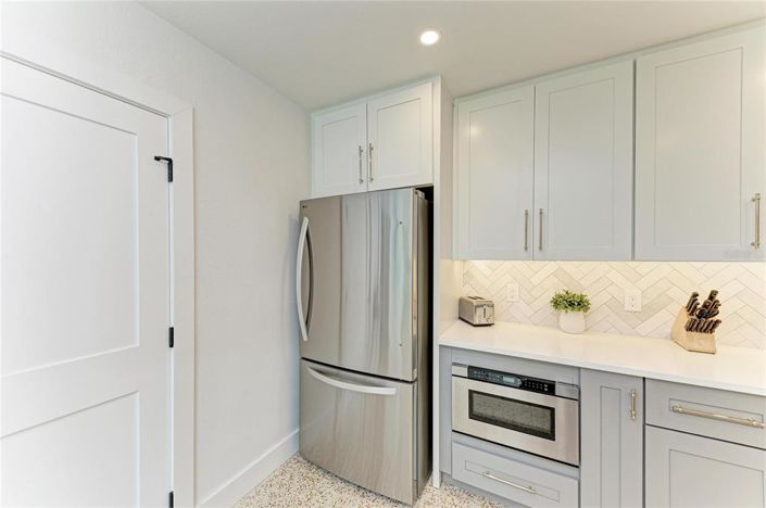 Image No.42-4 Bed Property for sale