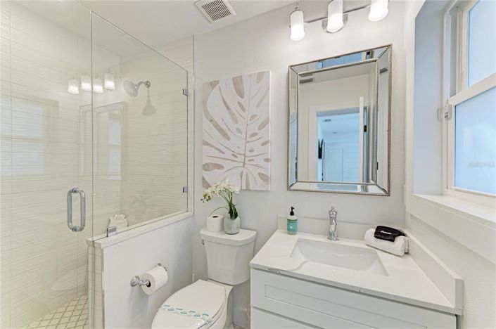 Image No.57-4 Bed Property for sale