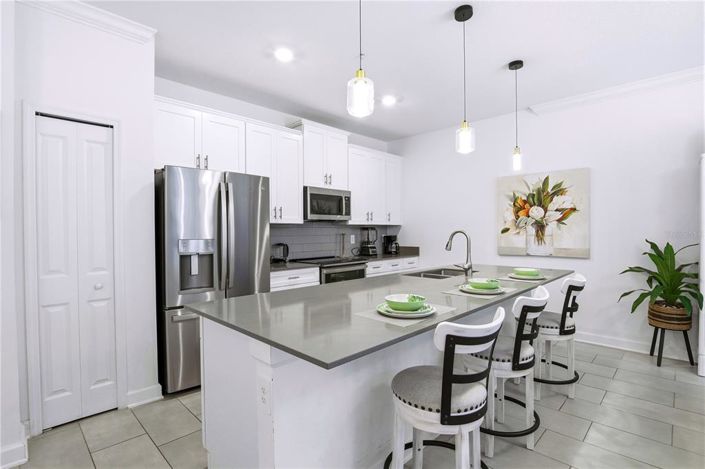 Image No.13-4 Bed Townhouse for sale