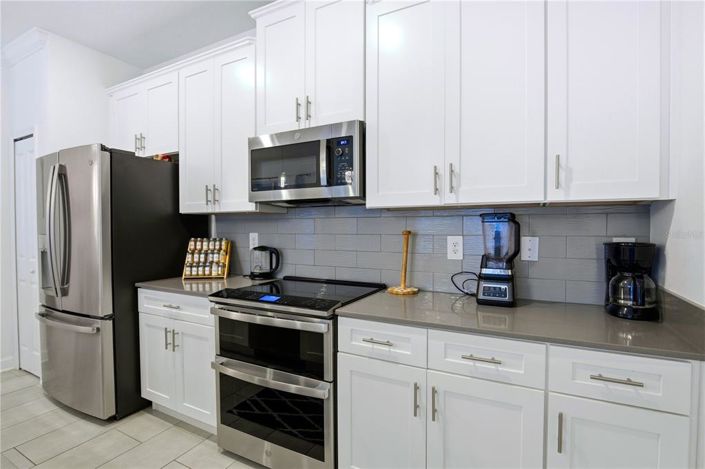 Image No.15-4 Bed Townhouse for sale