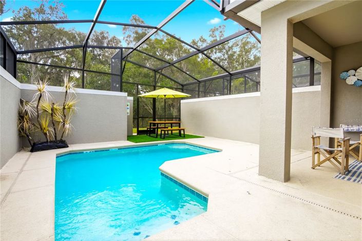 Image No.22-4 Bed Townhouse for sale