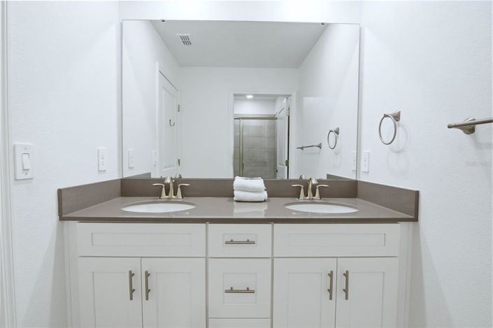 Image No.39-4 Bed Townhouse for sale