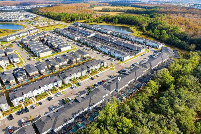 Image No.44-4 Bed Townhouse for sale