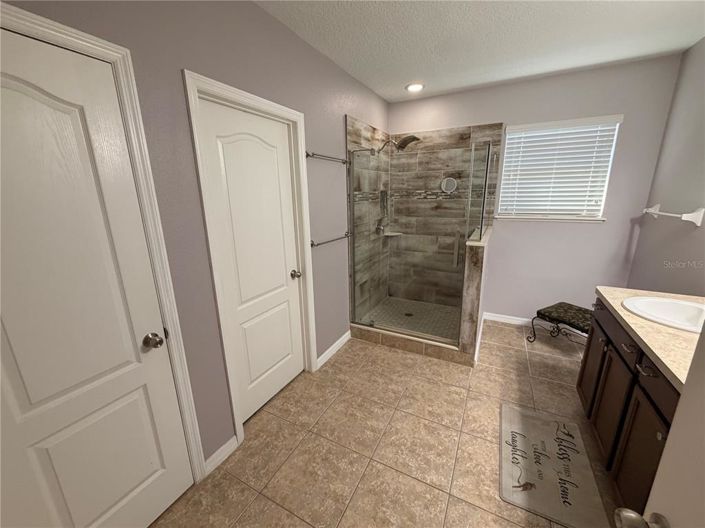 Image No.16-Propriété de 3 chambres à vendre à Clermont