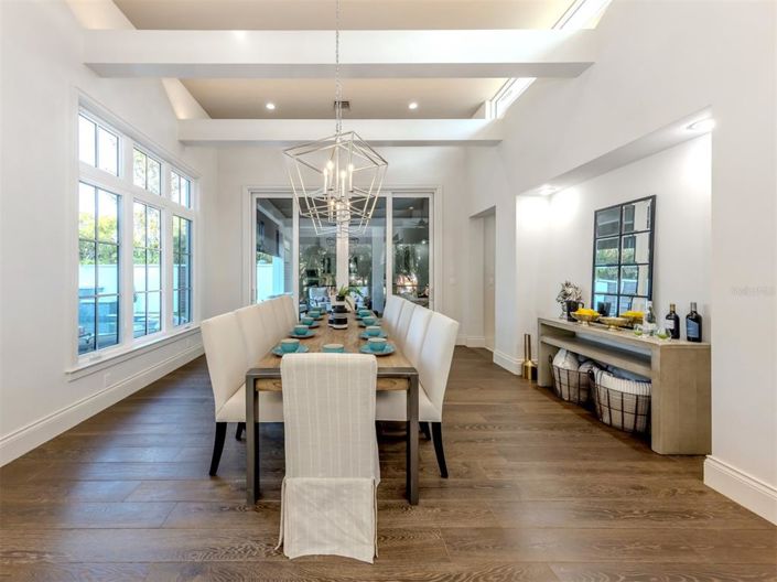 Image No.23-4 Bed Property for sale