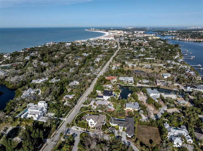 Image No.3-4 Bed Property for sale