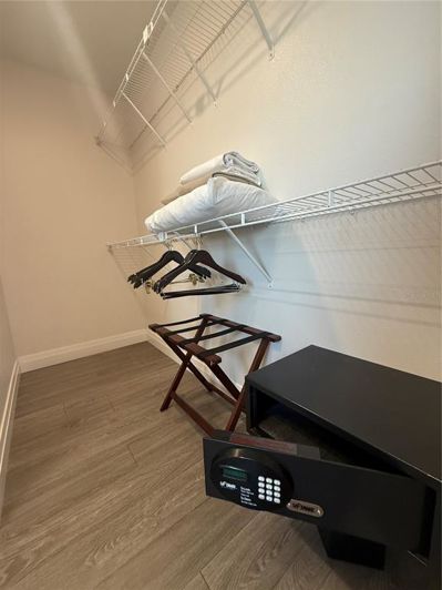 Image No.16-3 Bed Property for sale