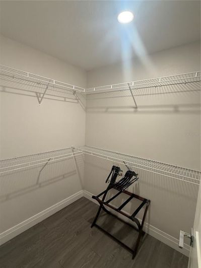 Image No.23-3 Bed Property for sale