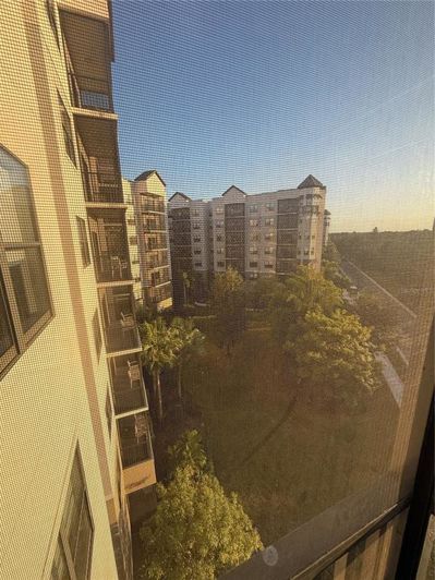 Image No.25-3 Bed Property for sale