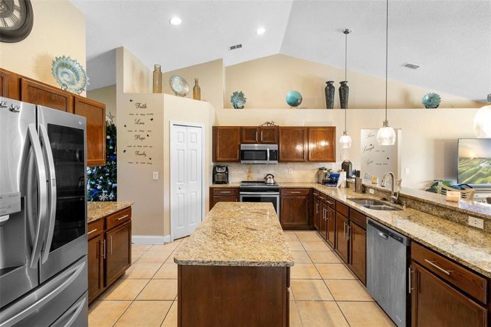 Image No.10-Propriété de 4 chambres à vendre à Kissimmee