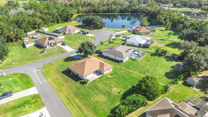 Image No.4-Propriété de 4 chambres à vendre à Kissimmee