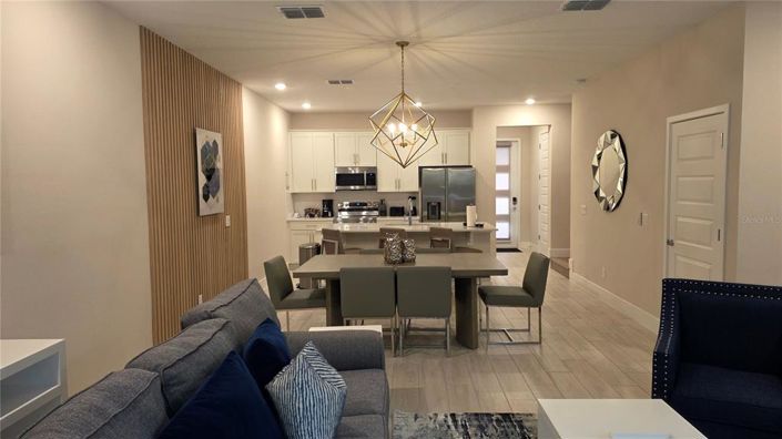 Image No.4-3 Bed Townhouse for sale