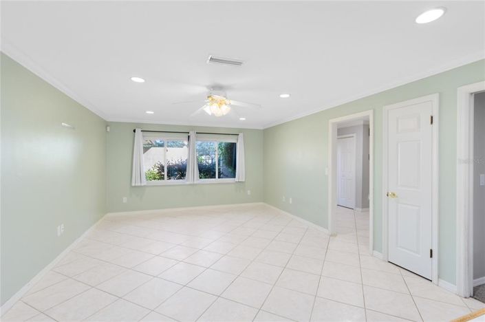 Image No.9-4 Bed Property for sale