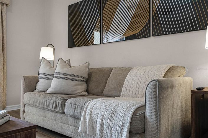 Image No.23-2 Bed Property for sale