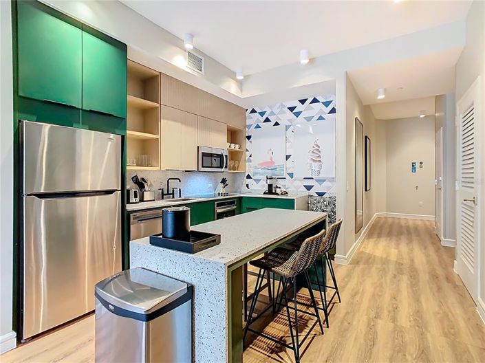 Image No.13-1 Bed Property for sale