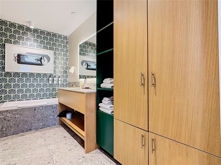 Image No.22-1 Bed Property for sale