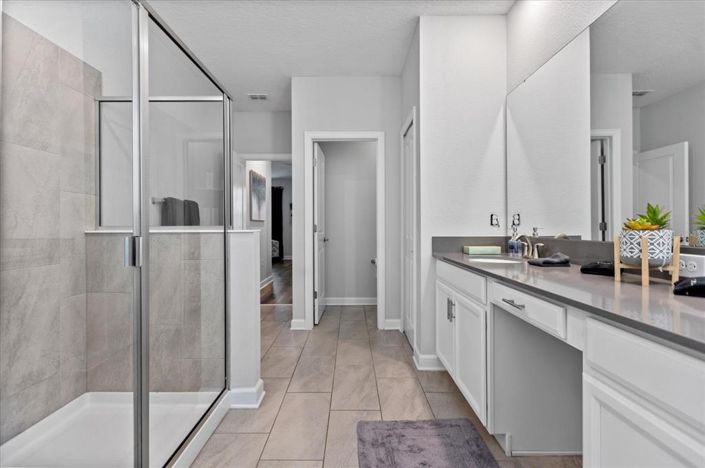 Image No.15-6 Bed Property for sale