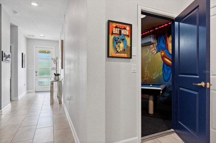 Image No.33-6 Bed Property for sale