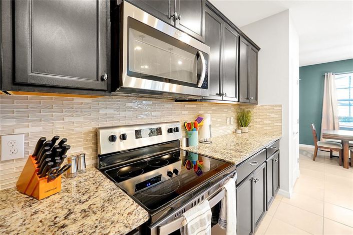 Image No.22-5 Bed Property for sale