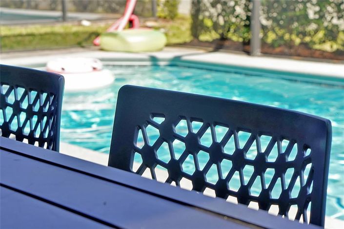 Image No.28-5 Bed Property for sale