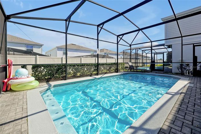 Image No.31-5 Bed Property for sale