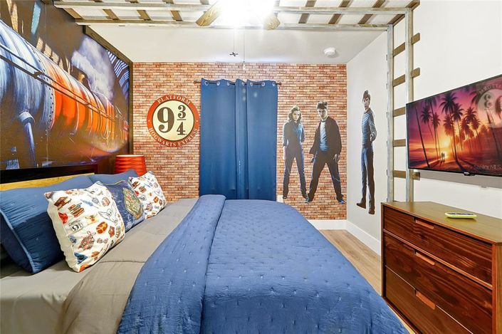 Image No.54-5 Bed Property for sale