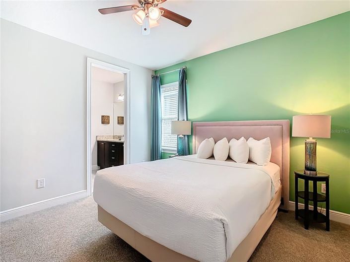 Image No.42-8 Bed Property for sale