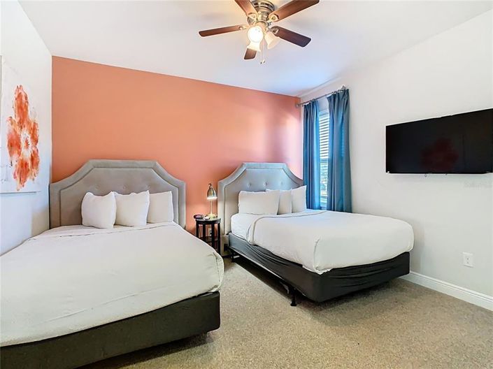 Image No.45-8 Bed Property for sale