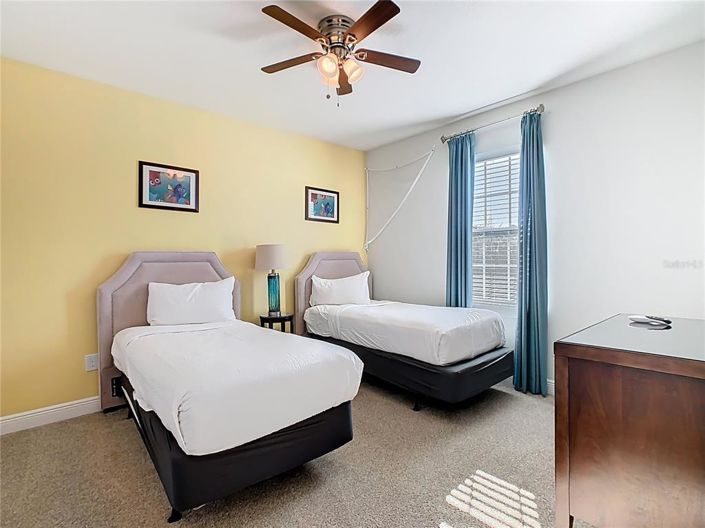 Image No.52-8 Bed Property for sale