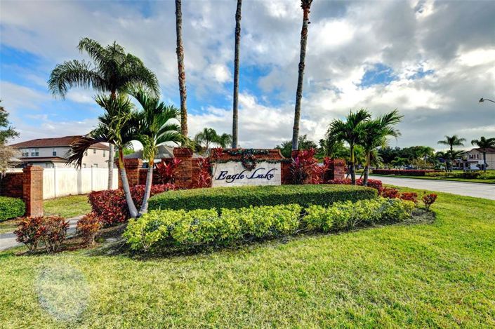 Image No.55-4 Bed Property for sale