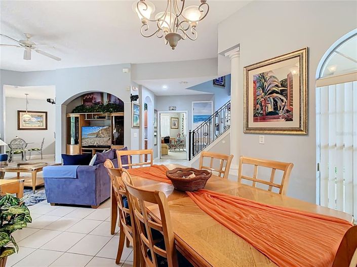 Image No.11-5 Bed Property for sale