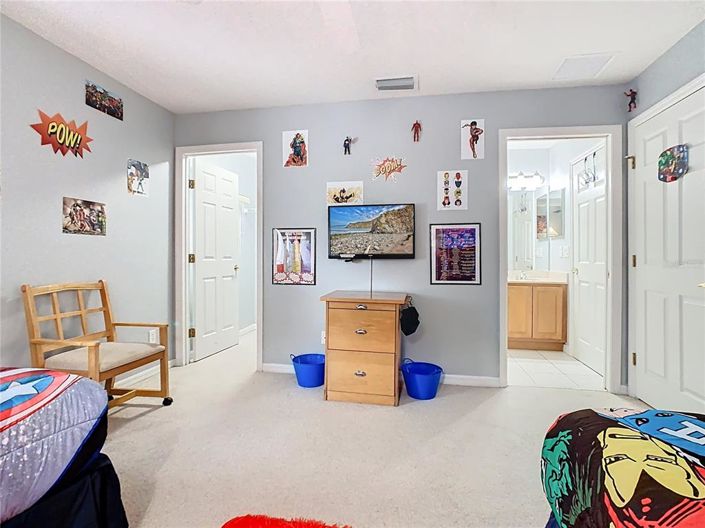 Image No.31-5 Bed Property for sale