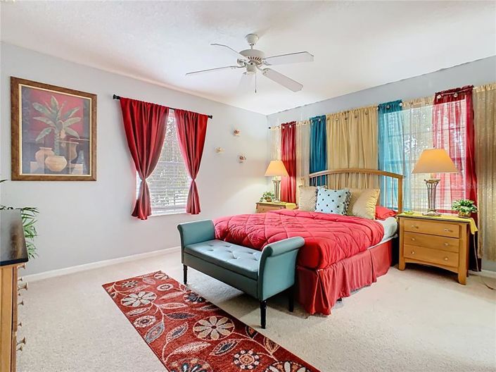 Image No.34-5 Bed Property for sale